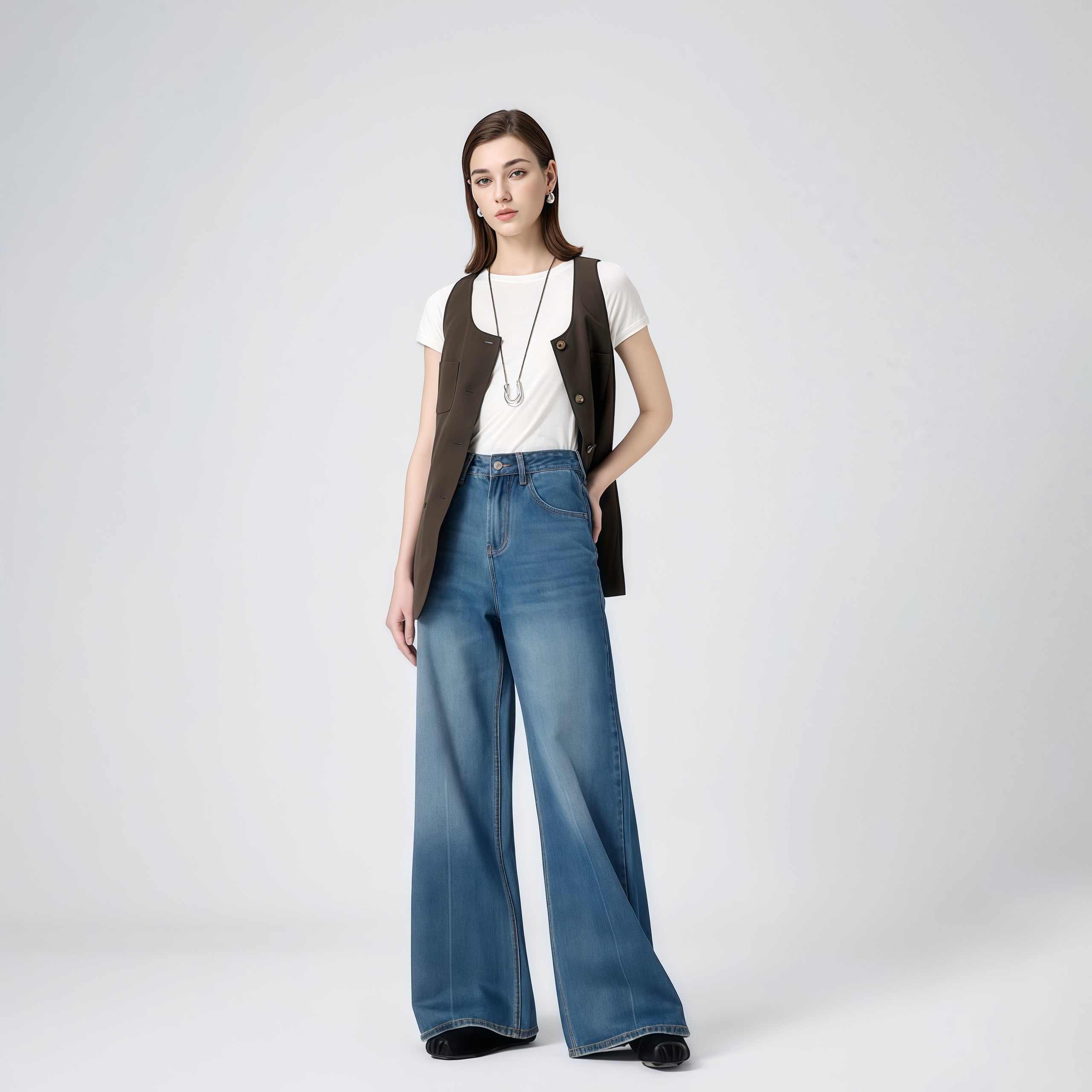 High-Waisted Blue Wide-Leg Jeans image 2