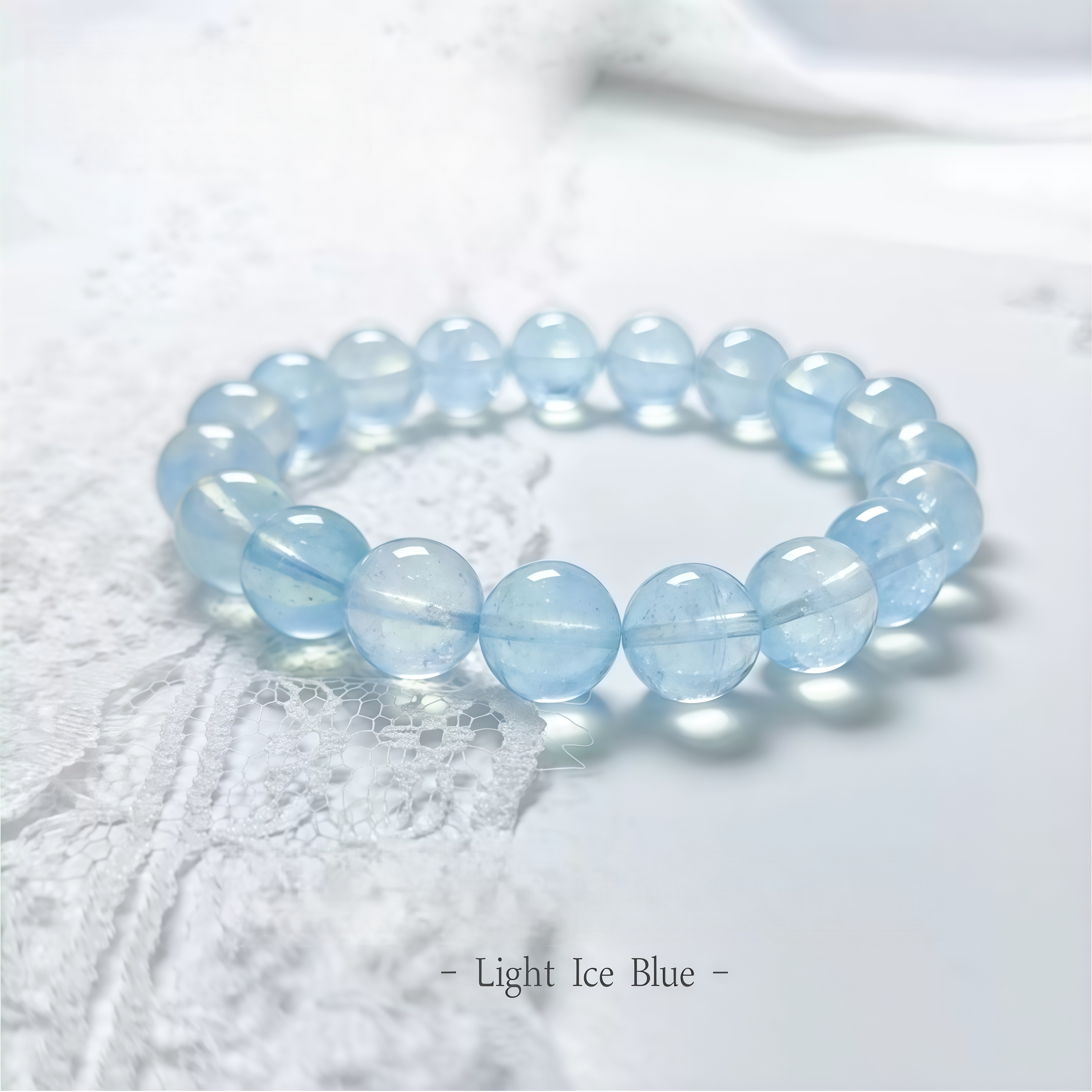 Ice-transparent Aquamarine bracelet