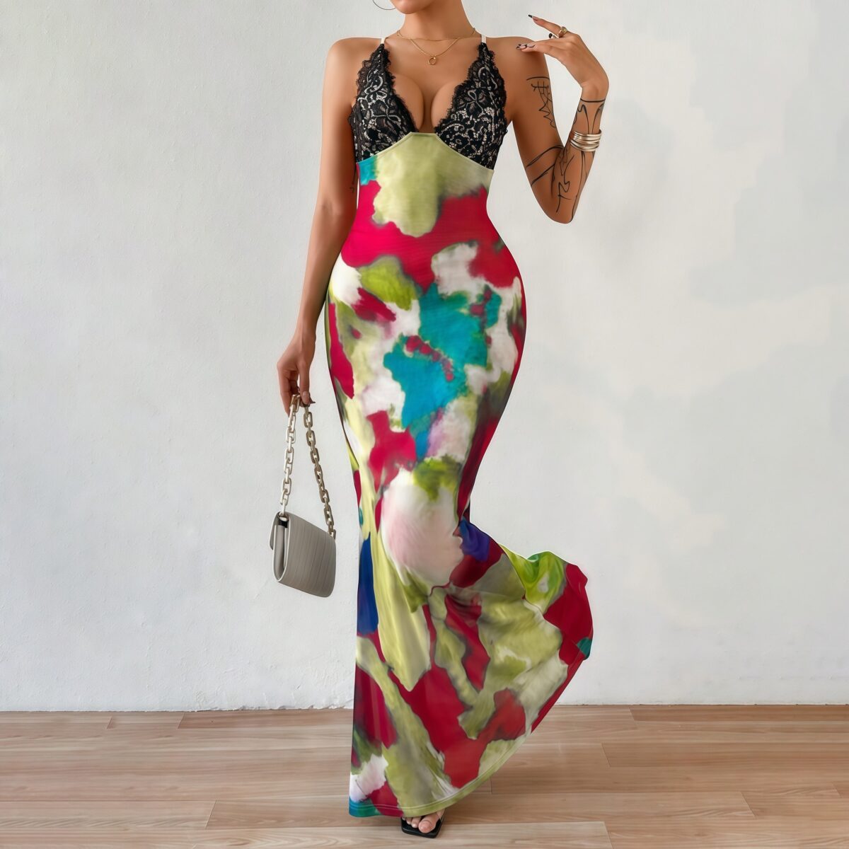 Halter neck dress - Image 4