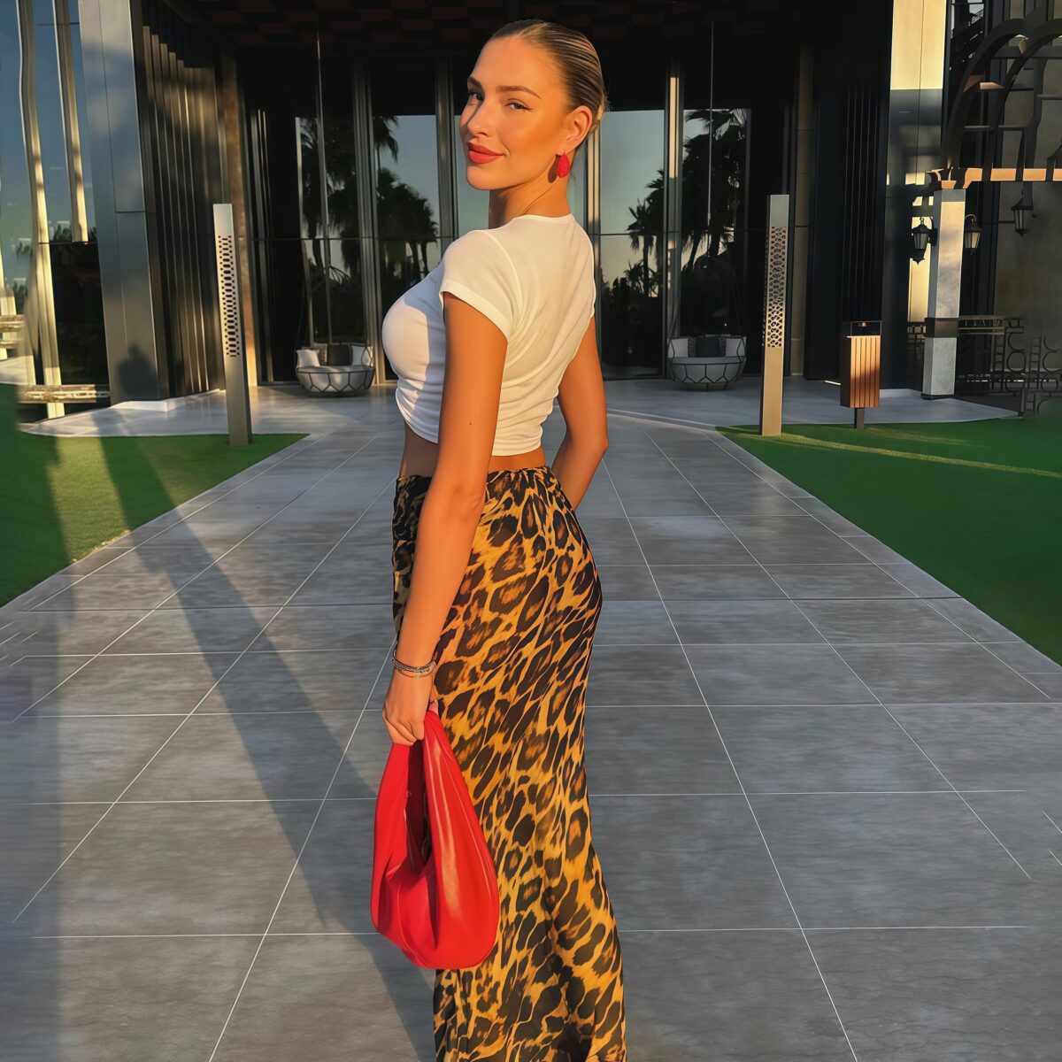 Leopard print skirt - Image 4