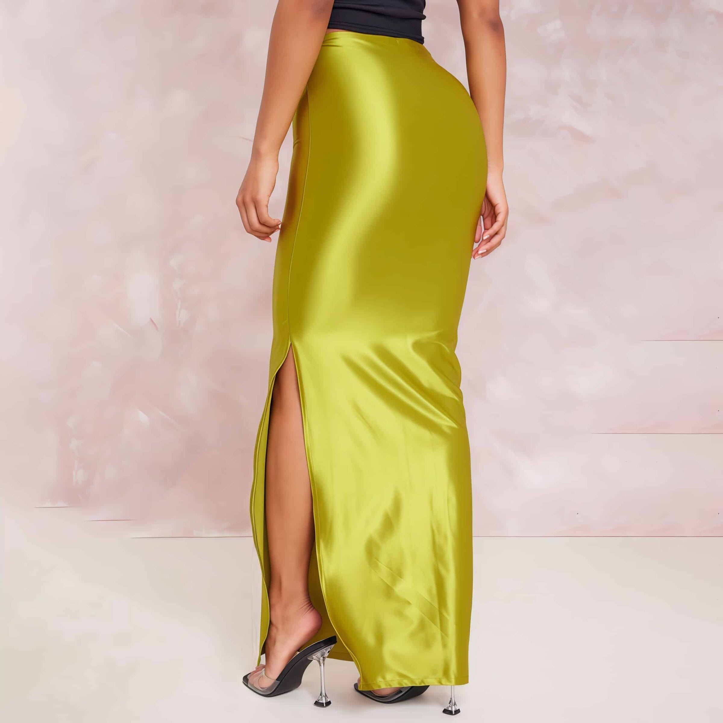 Satin dress - Image 9