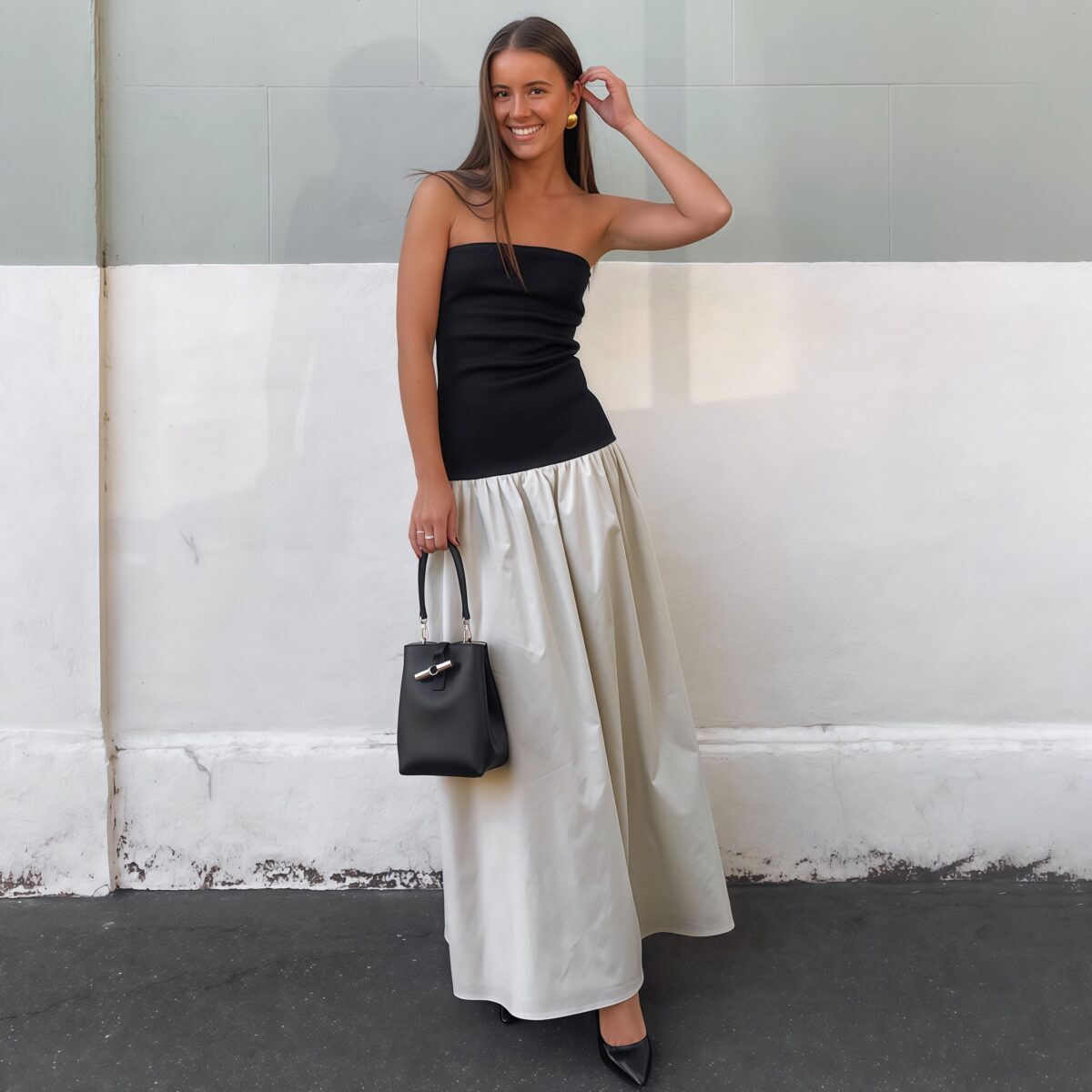 Sleeveless dress - Image 2