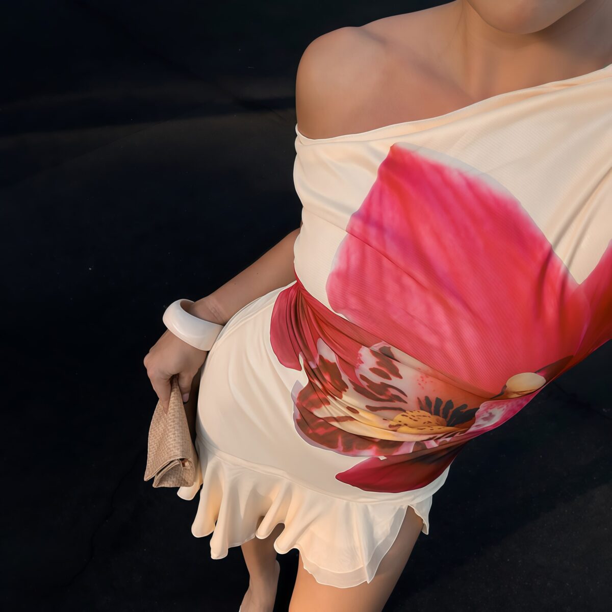 One shoulder floral dress - Image 6