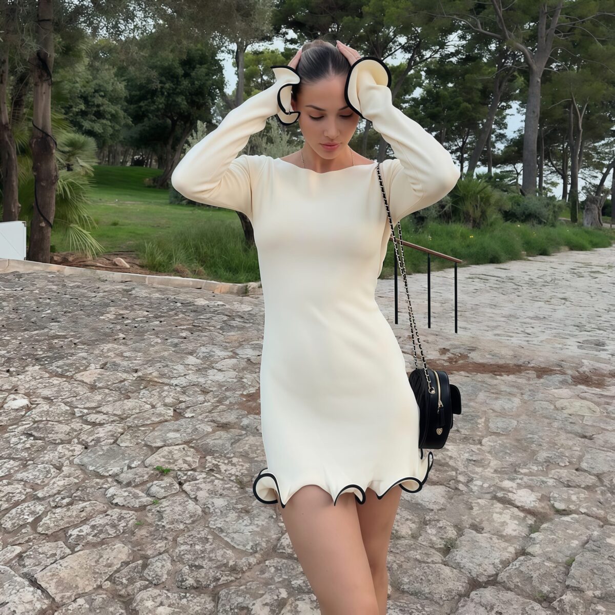 Long sleeve bodycon dress - Image 2