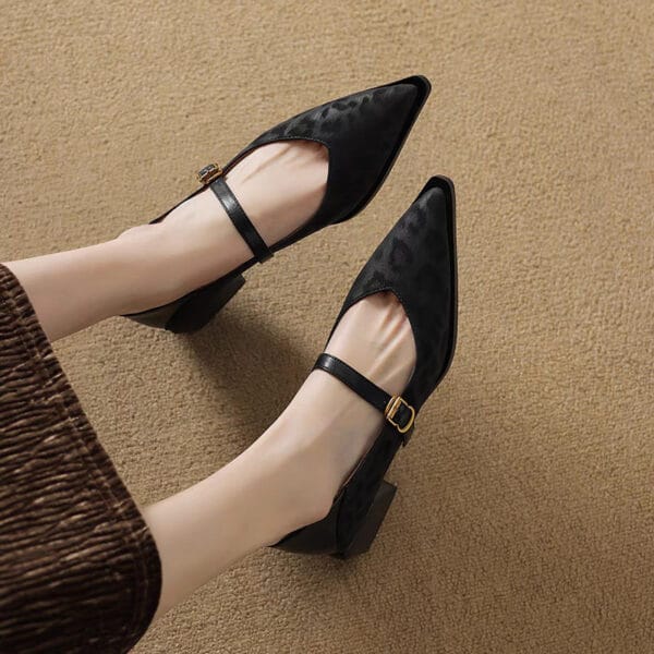 Elegant Mary Jane Shoes with Ankle Strap