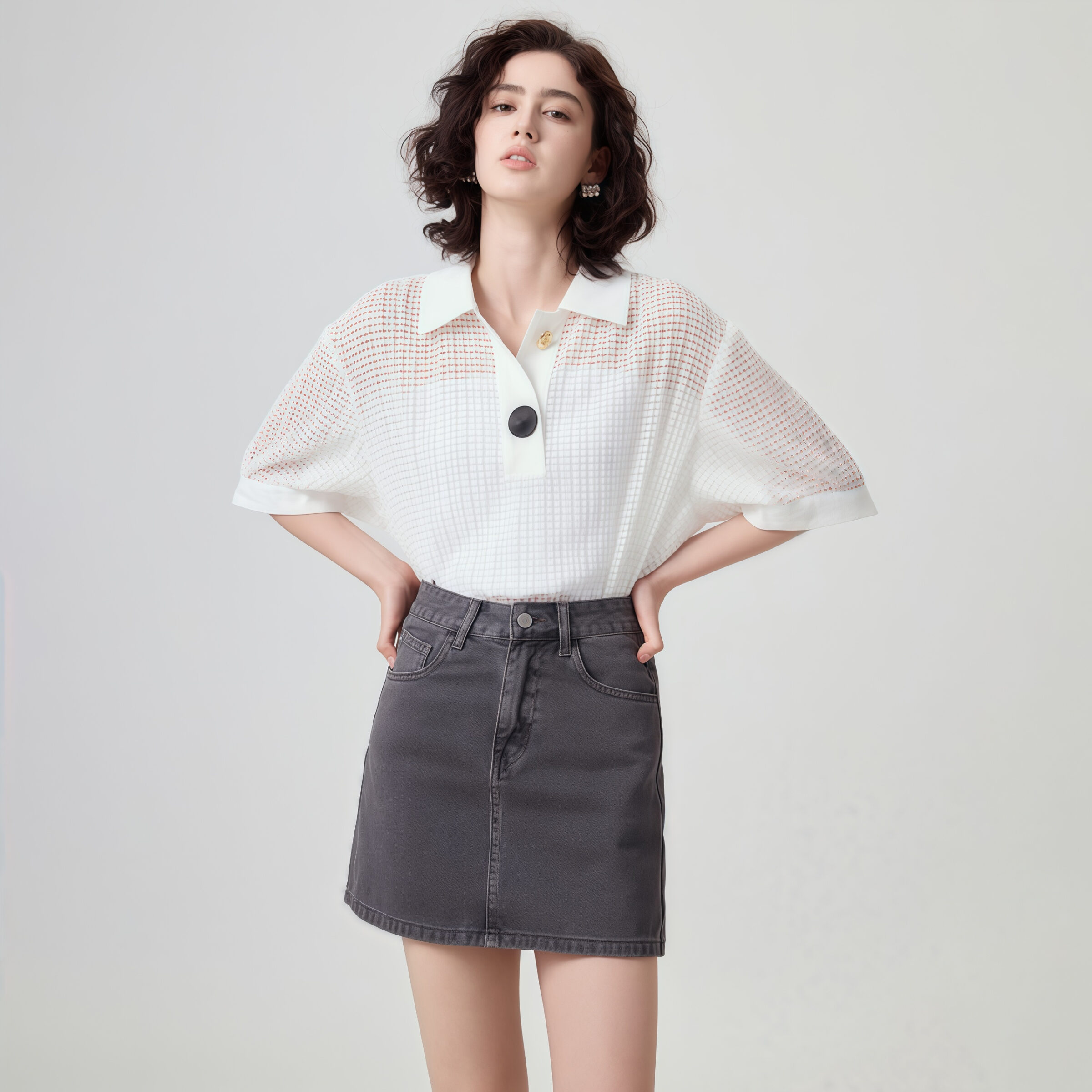 High-Waisted Gray Denim Skirt - Image 3